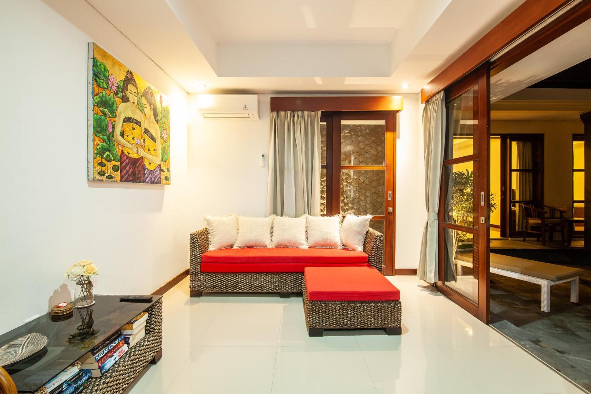Villa 9-br Pool Walk To Danau Tamblingan St Bali Sanur (Bali)